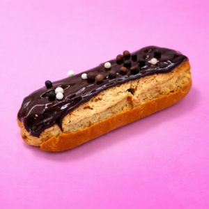 Éclair au chocolat